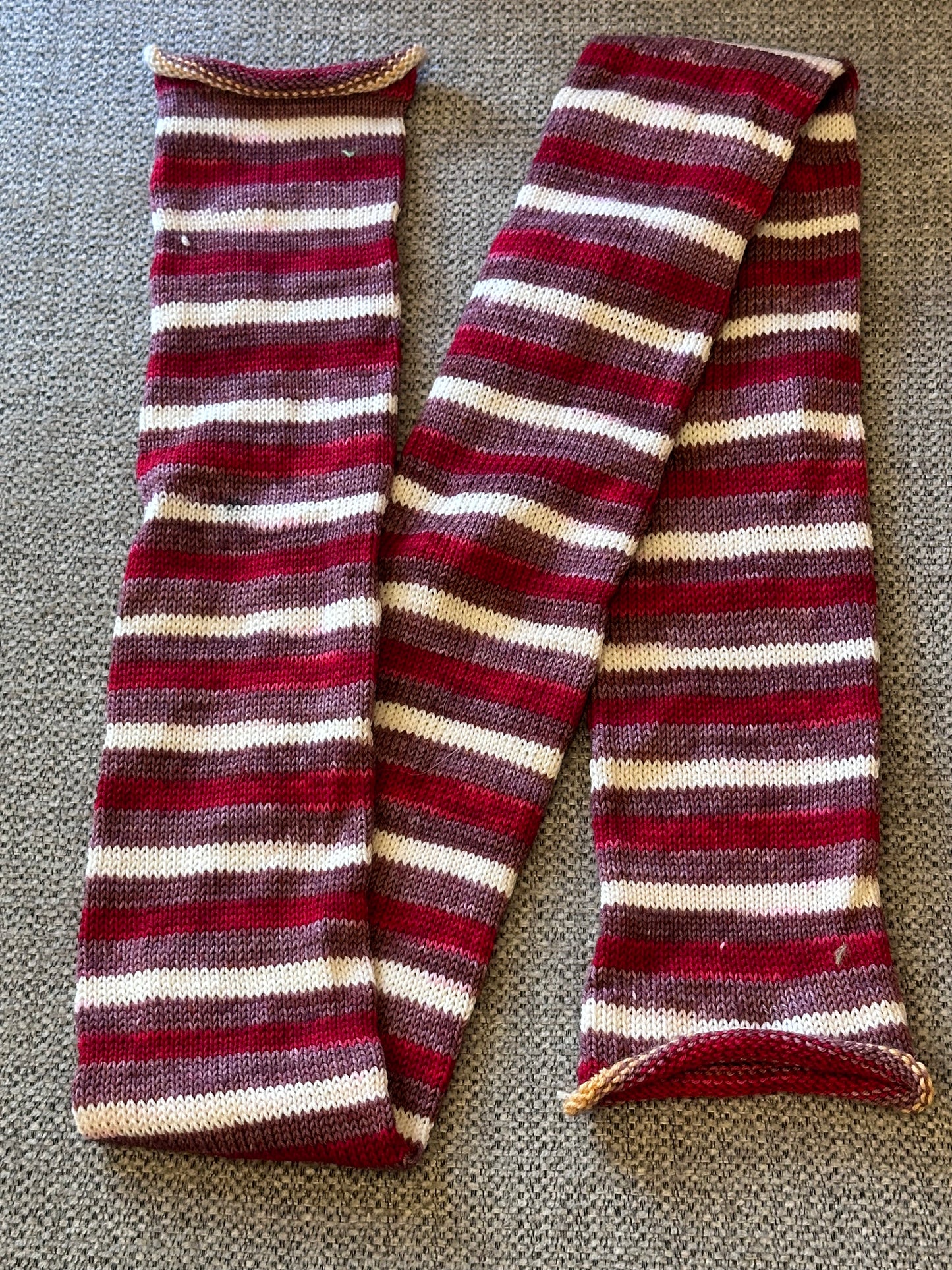 64 Stitch Pre-cranked Sock Tube - Desert Vista Dyeworks Viso - Peppermint Hot Chocolate