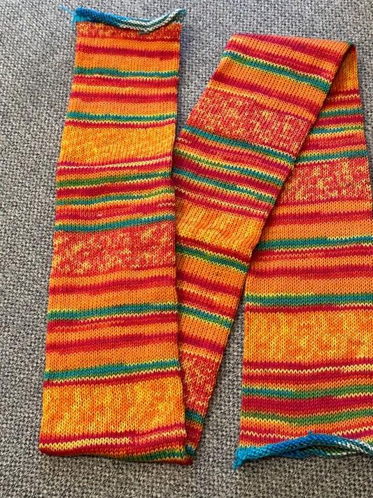 64 Stitch Pre-cranked Sock Tube - Knit Picks Static - Rooster