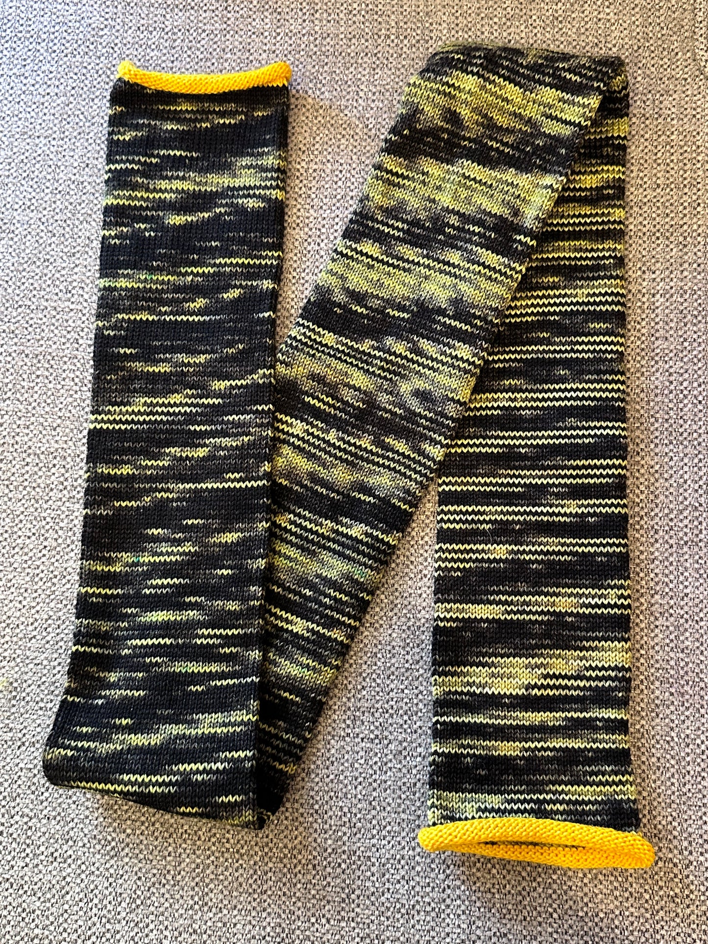 64 Stitch Pre-cranked Sock Tube - Quaere Fibre - Sport Weight - Biohazard